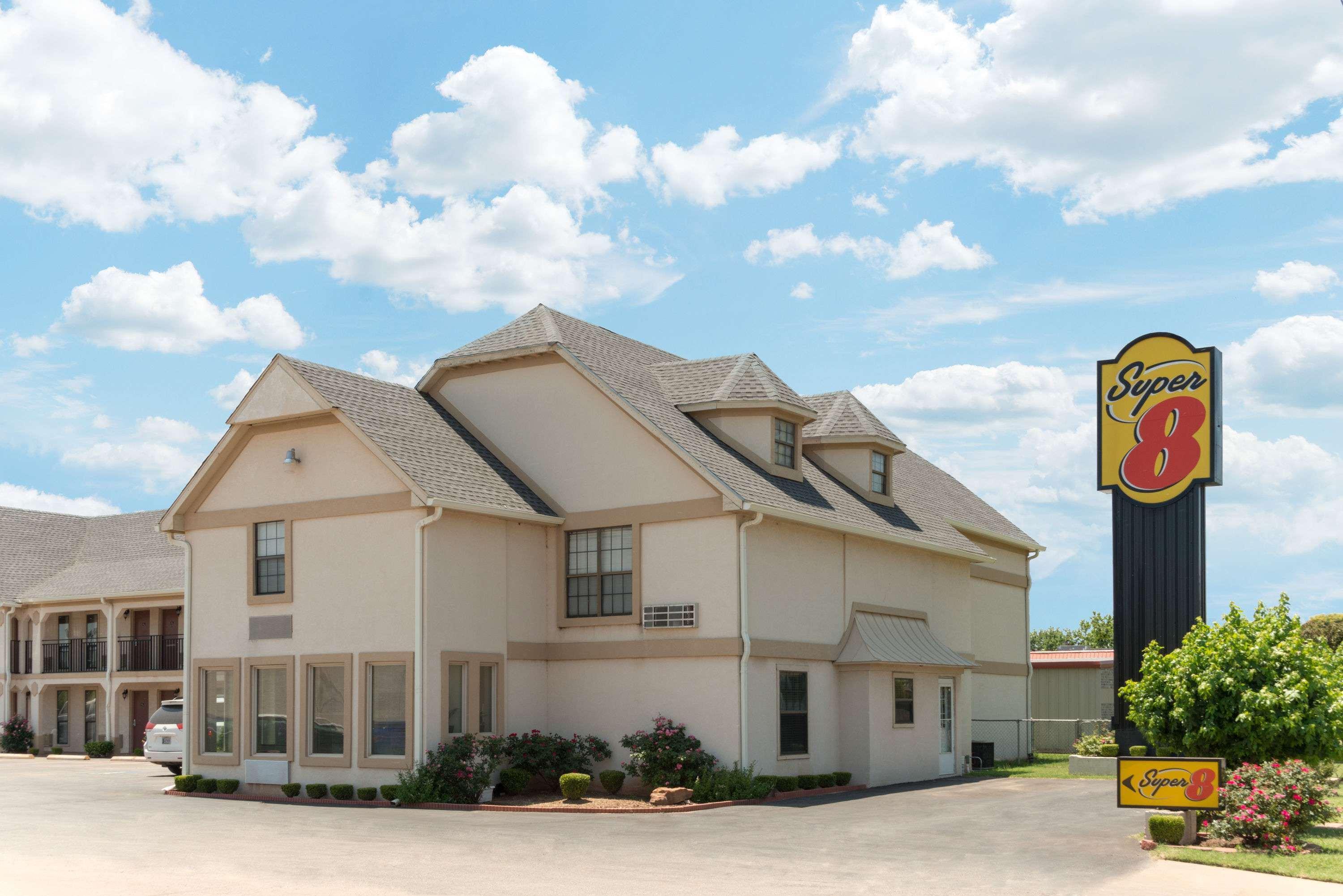 Super 8 By Wyndham Enid Hotel Kültér fotó